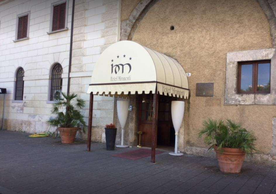 Hotel&Ristorante Miramonti Palazzo Storico Rieti Exterior photo