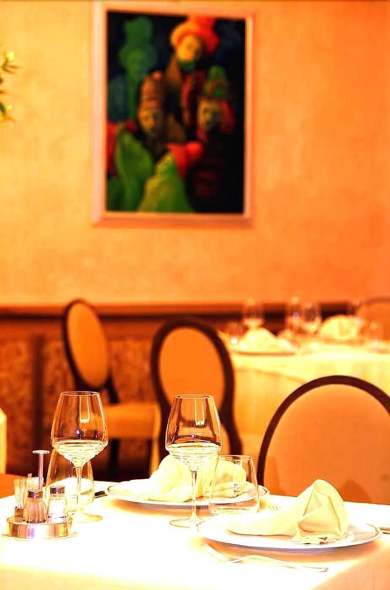 Hotel&Ristorante Miramonti Palazzo Storico Rieti Exterior photo